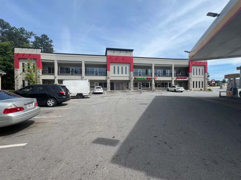 6405B Peachtree Industrial Blvd, Peachtree Corners, GA for lease - Building Photo - Image 2 of 5