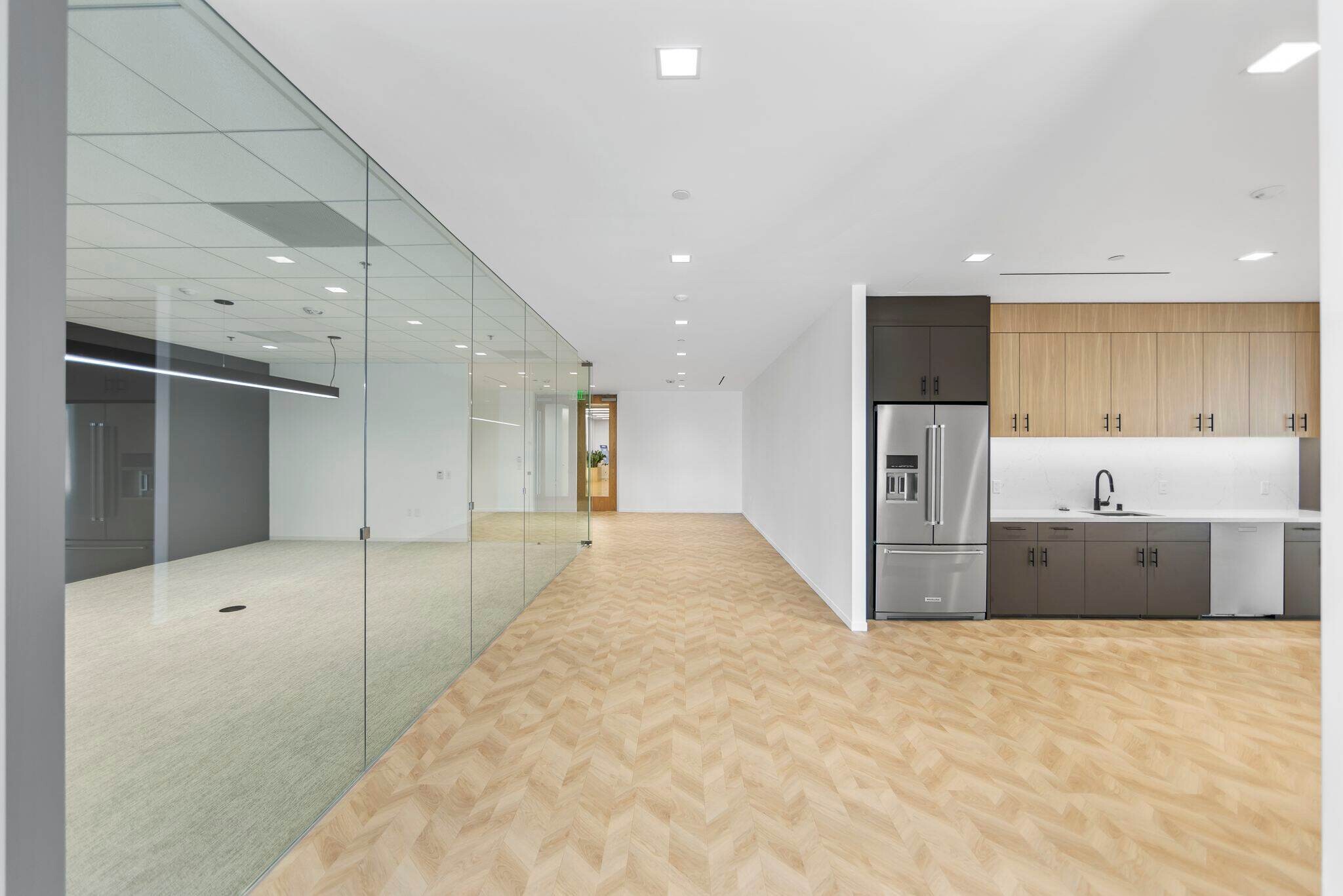 100 Spectrum Center Dr, Irvine, CA for lease Interior Photo- Image 1 of 7