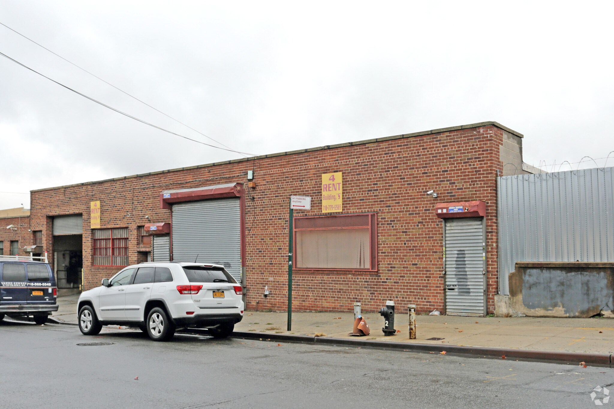 58-57-58-71 54th St, Maspeth, NY for sale Primary Photo- Image 1 of 1