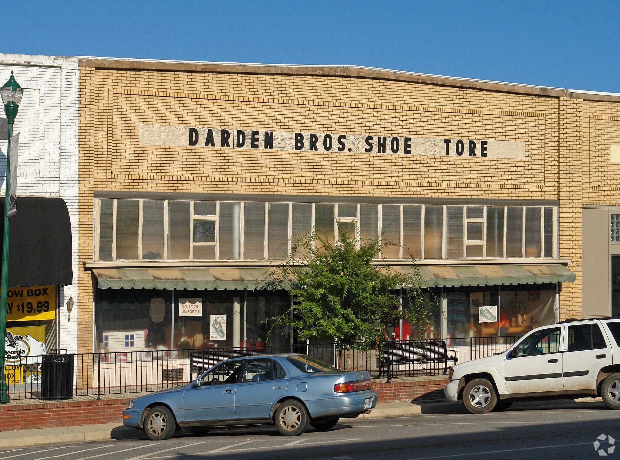 703 3rd Ave, West Point, GA for sale Primary Photo- Image 1 of 1