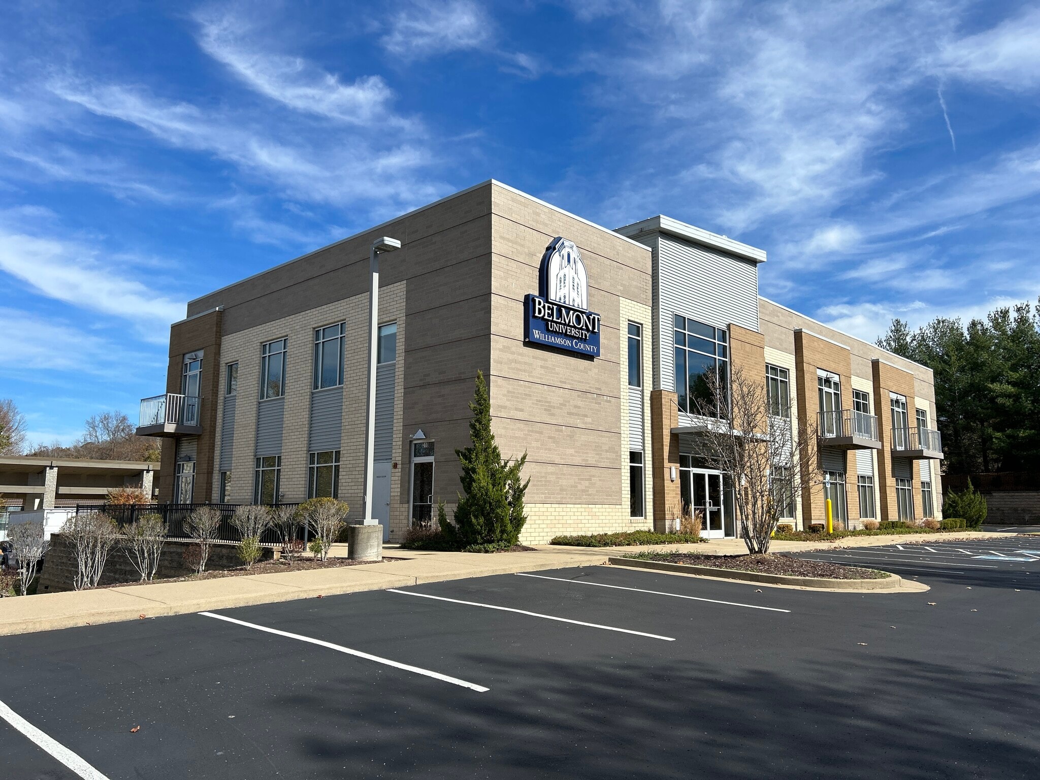 310 Billingsly Ct, Franklin, TN for lease Primary Photo- Image 1 of 34