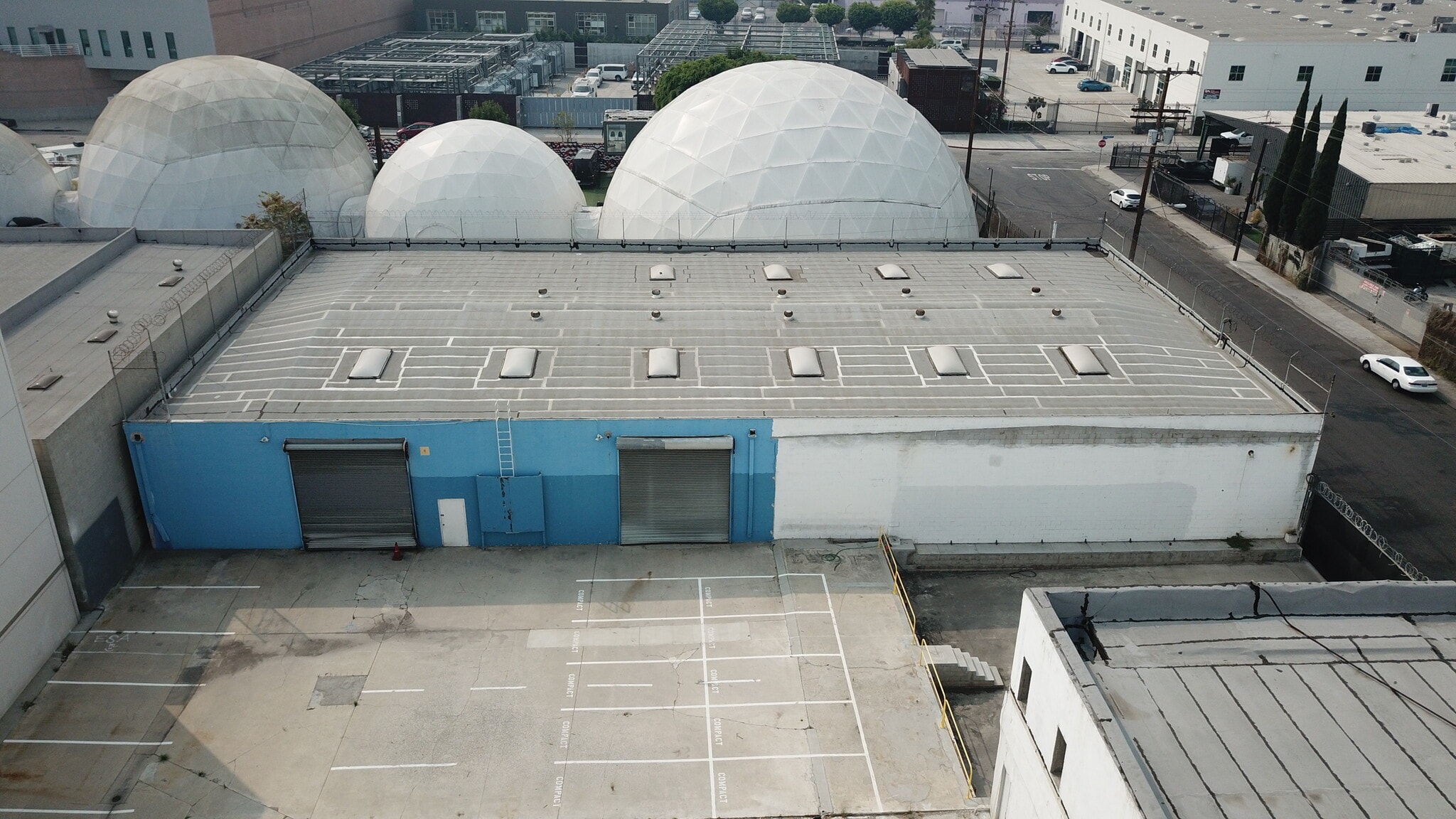 1100 E 5th St, Los Angeles, CA for lease Building Photo- Image 1 of 7