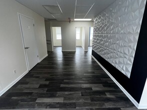 12100-12128 Heritage Park Cir, Silver Spring, MD for lease Interior Photo- Image 2 of 11