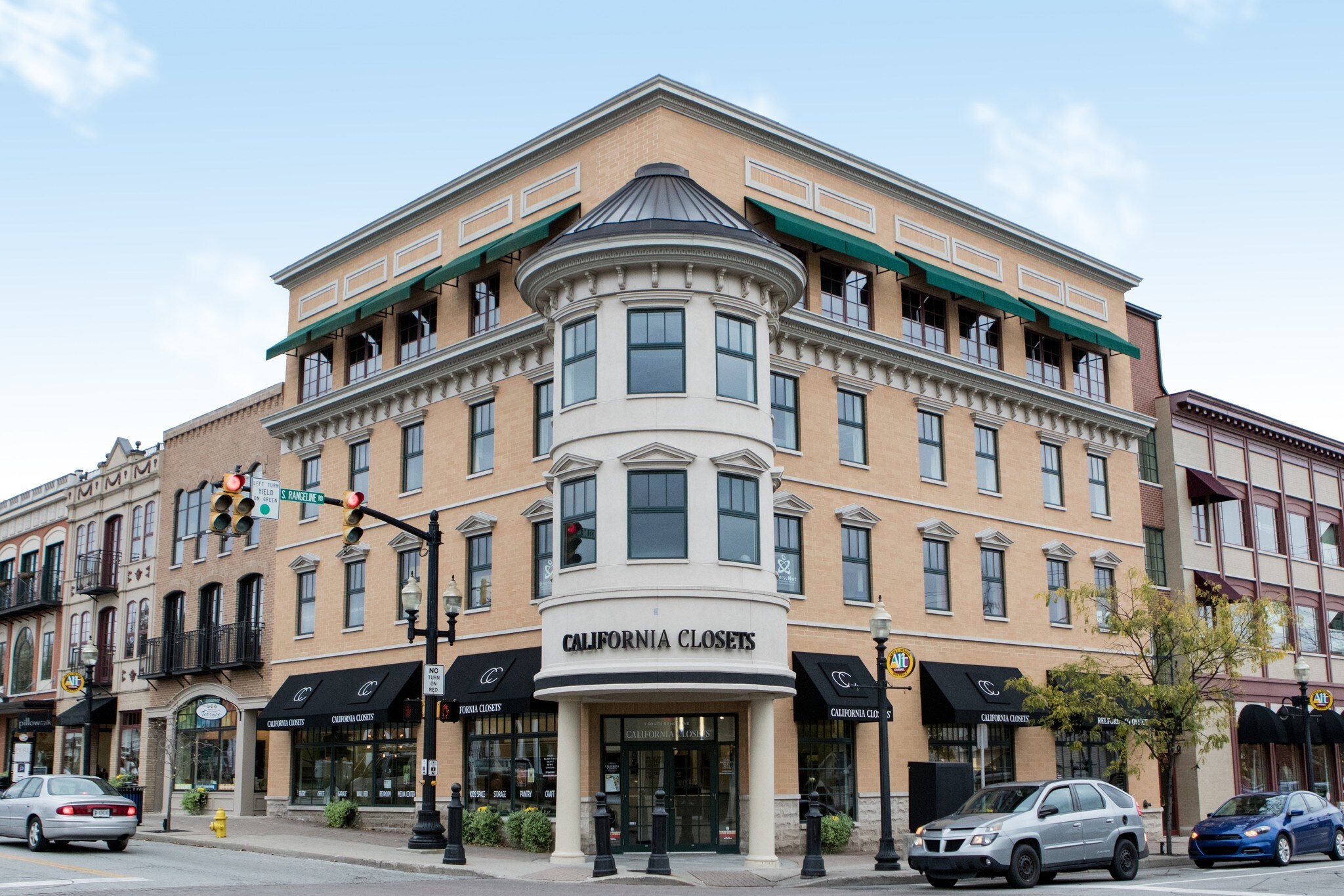 1 S Range Line Rd, Carmel, IN 46032 Carmel Old Town Shops