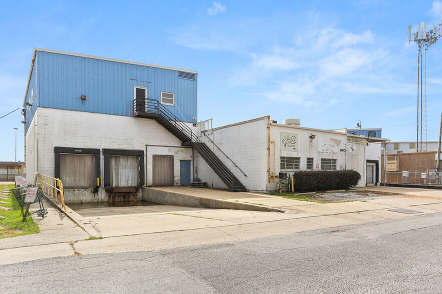 5910 S Front St, New Orleans, LA for sale - Building Photo - Image 3 of 21