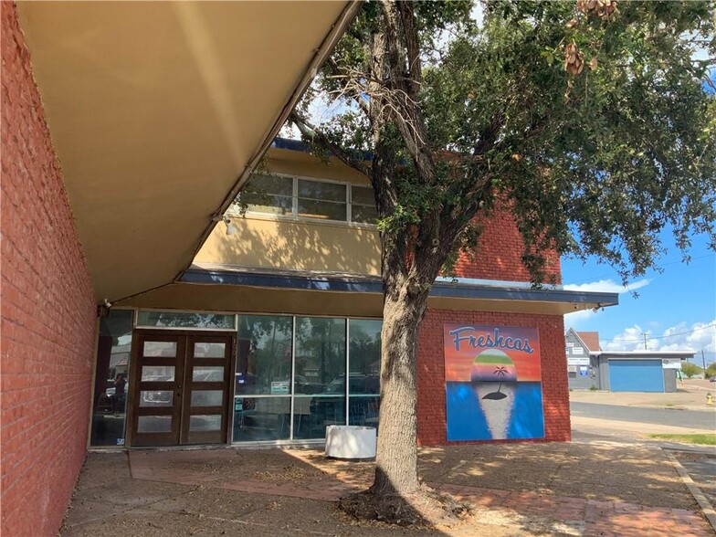 2001 S Staples St, Corpus Christi, TX for sale - Building Photo - Image 3 of 25