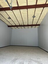 10927 Fredericksburg Rd, San Antonio, TX for lease Interior Photo- Image 2 of 2
