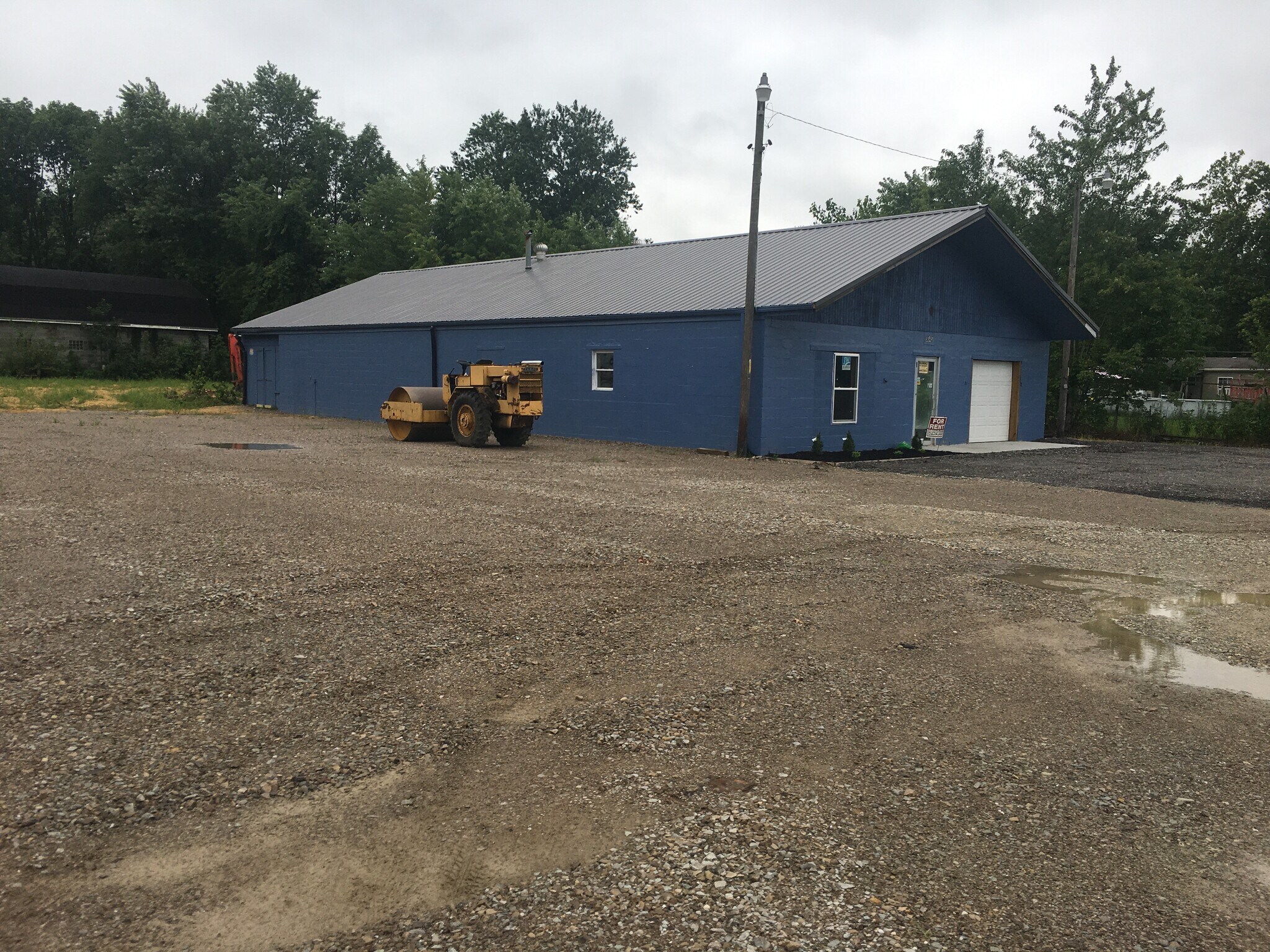 6645 E Base Rd, Columbus, IN for sale Primary Photo- Image 1 of 1