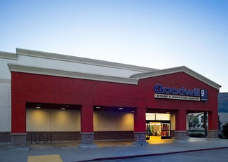 More details for 526 W Foothill Blvd, Glendora, CA - Retail for Sale