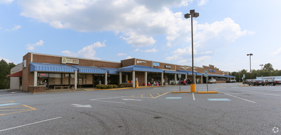 3198-3206 NC Highway 127 S, Hickory, NC for sale - Building Photo - Image 1 of 1