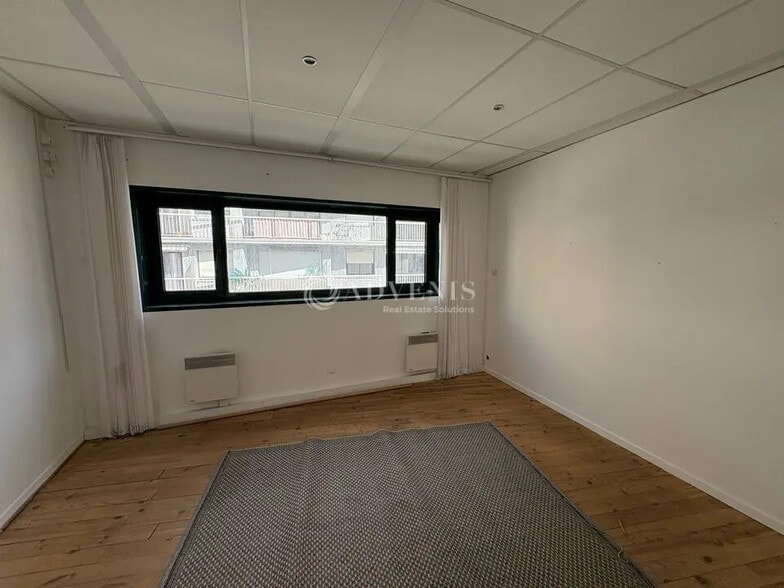 Office in Boulogne-Billancourt for lease - Interior Photo - Image 3 of 10