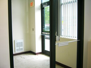 166 Boulder Dr, Fitchburg, MA for lease Lobby- Image 2 of 8