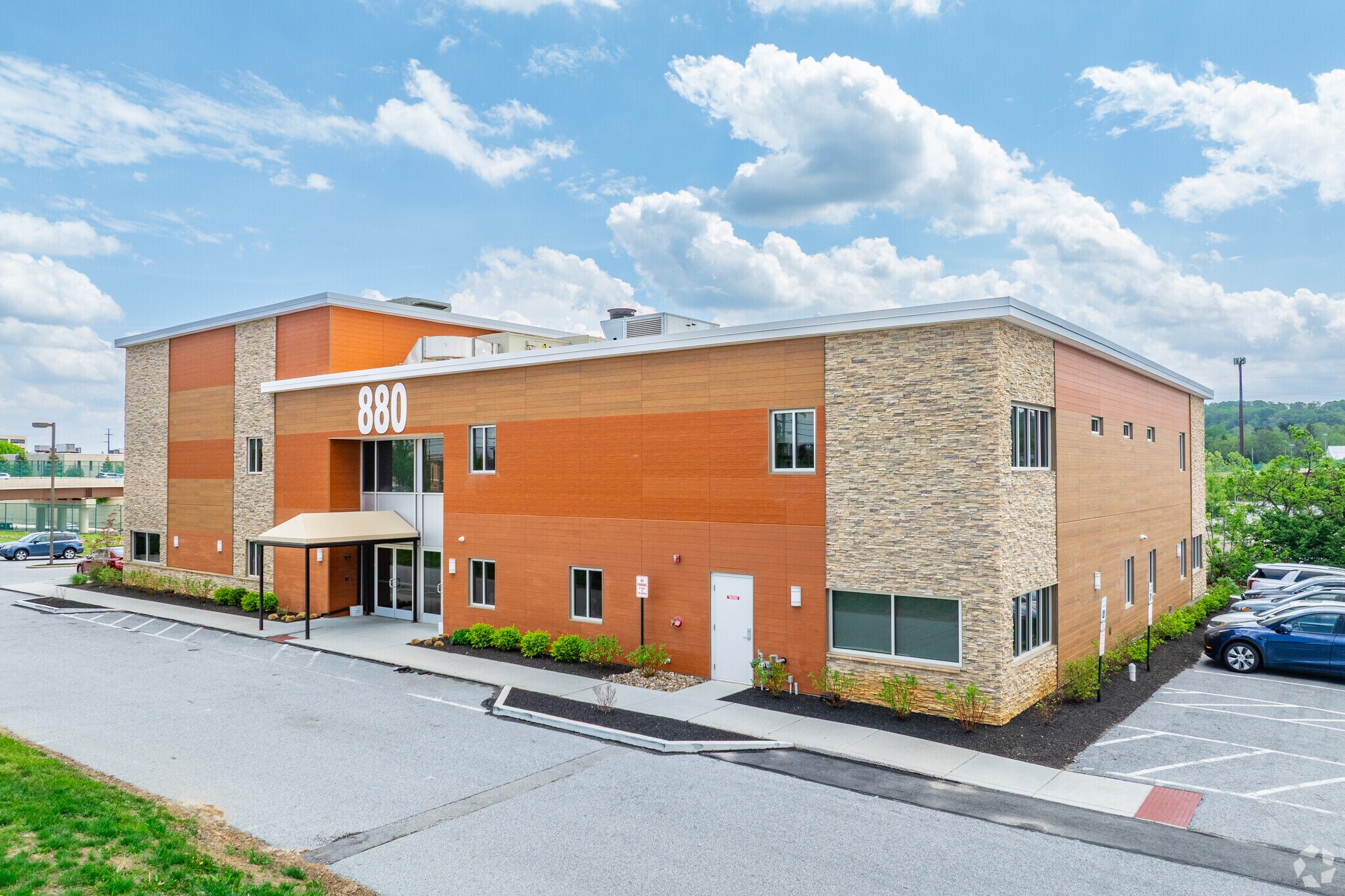 880 E Swedesford Rd, Wayne, PA for sale Primary Photo- Image 1 of 1