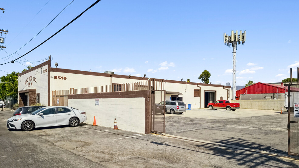 5500-5510 Satsuma Ave, North Hollywood, CA for sale - Building Photo - Image 1 of 16