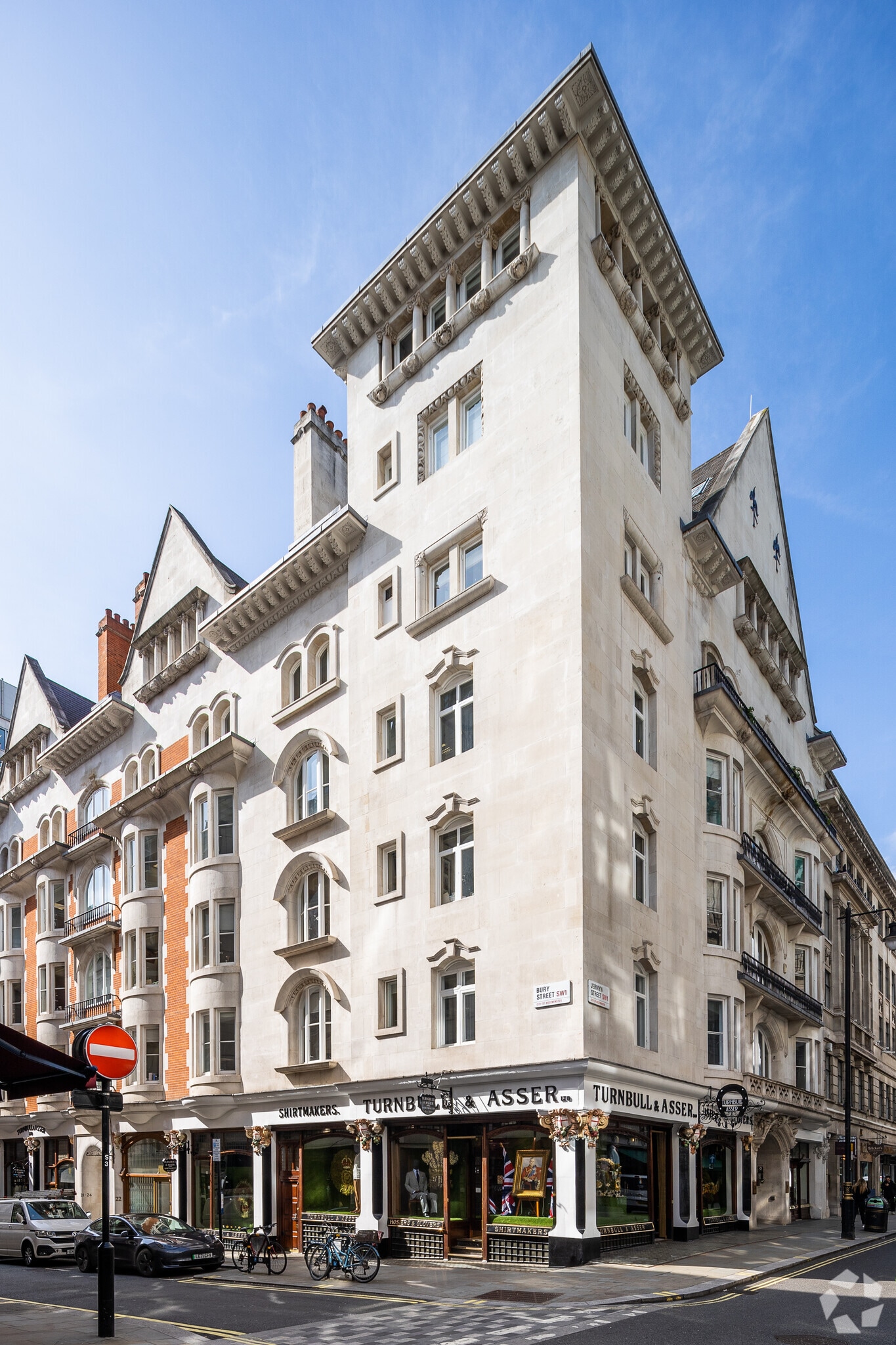 70-72 Jermyn St, London for lease Primary Photo- Image 1 of 3