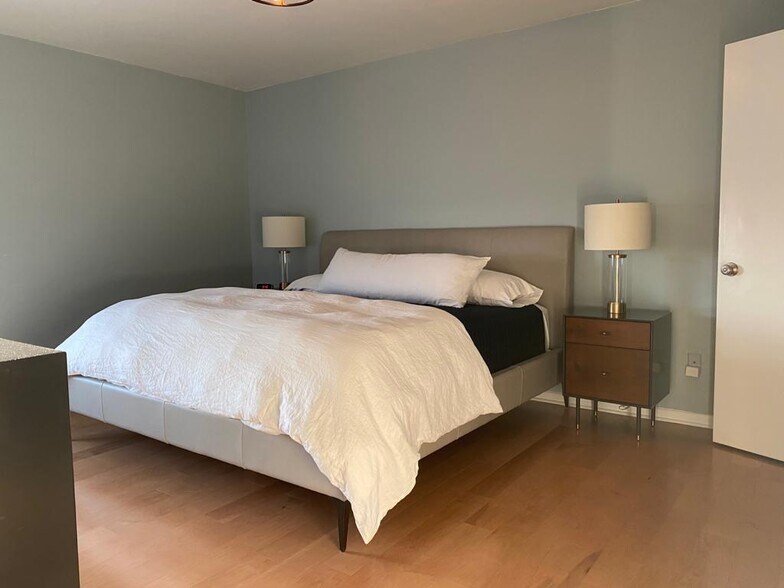 411 S Old Woodward Ave, Birmingham, MI for sale - Primary Photo - Image 1 of 1