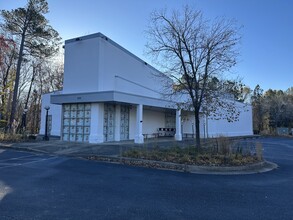 2375 Mansell Rd, Alpharetta, GA for lease Building Photo- Image 1 of 3