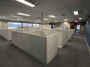 375 N French Rd, Amherst, NY for lease Building Photo- Image 1 of 3