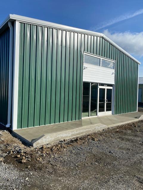 1444 Tucker Rd, Hood River, OR for sale Primary Photo- Image 1 of 1