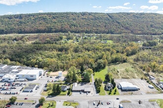 5523 E Pleasant Valley Blvd, Tyrone, PA - AERIAL  map view