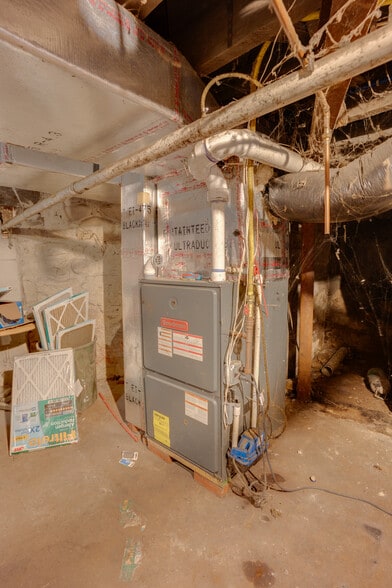 236 N Main St, Milroy, PA for sale - Building Photo - Image 2 of 39