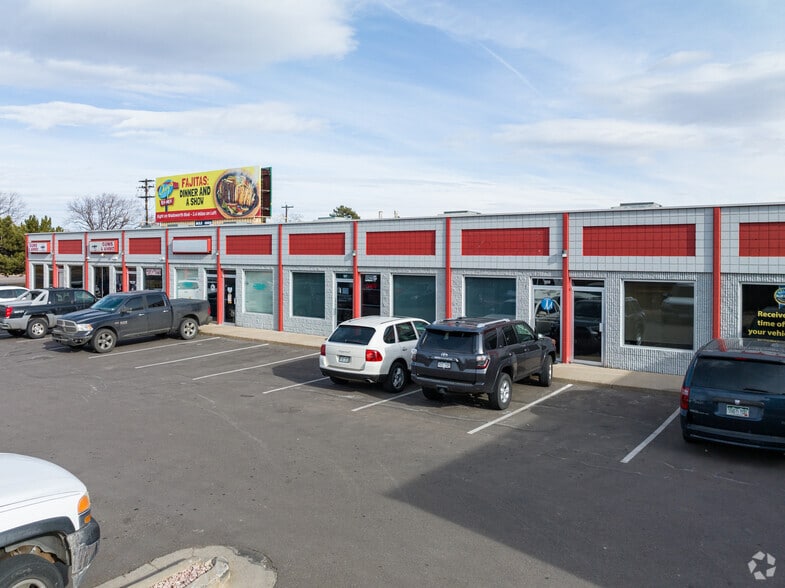 12550 W Colfax Ave, Lakewood, CO for lease - Building Photo - Image 3 of 5