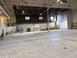 2 Volvo Dr, Rockleigh, NJ for lease Interior Photo- Image 1 of 6