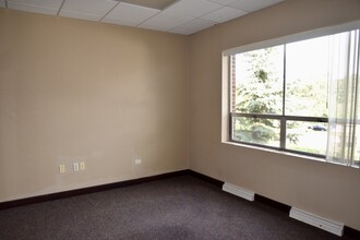 435 N Broadway St, De Pere, WI for lease Building Photo- Image 1 of 11