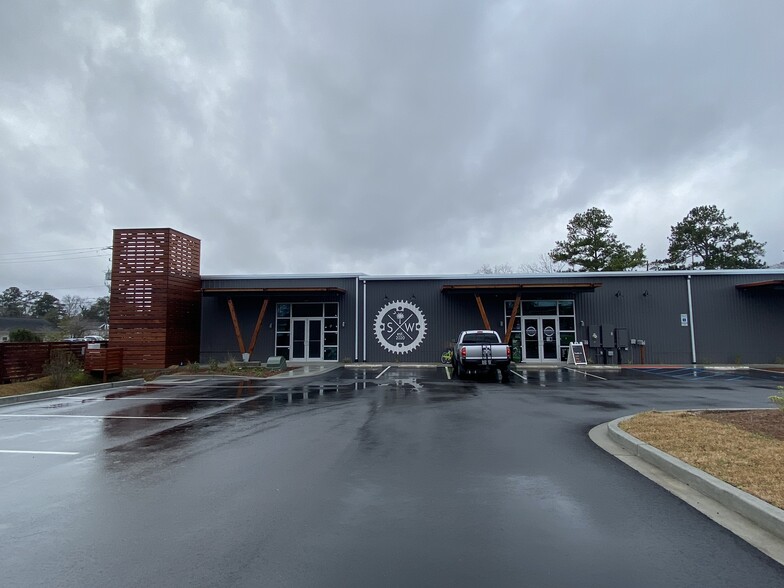 605 N Main St, Summerville, SC for lease - Building Photo - Image 1 of 11