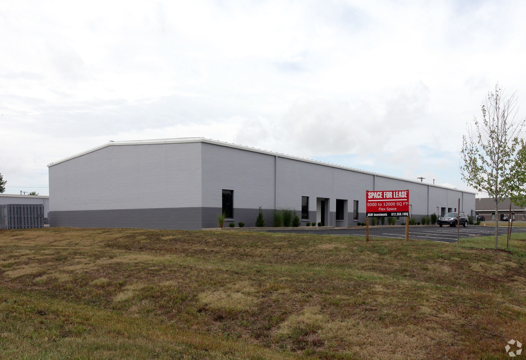 4540 Ray Boll Blvd, Columbus, IN for sale Primary Photo- Image 1 of 1