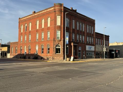 202 1st Ave, Rock Rapids, IA for sale Primary Photo- Image 1 of 1