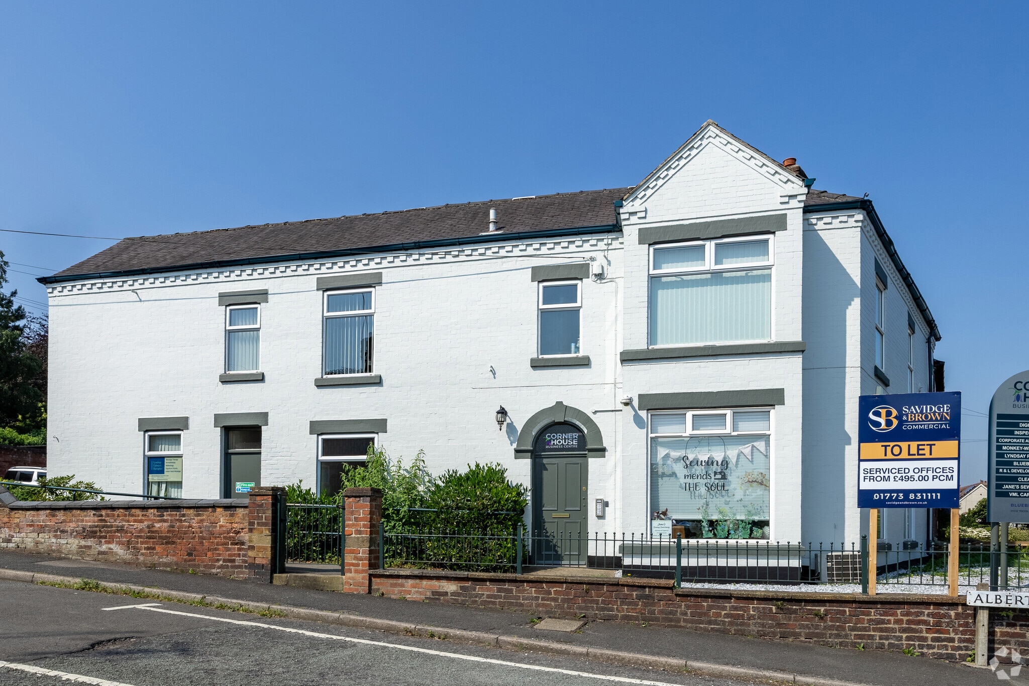 2 Albert Rd, Ripley for lease Primary Photo- Image 1 of 5