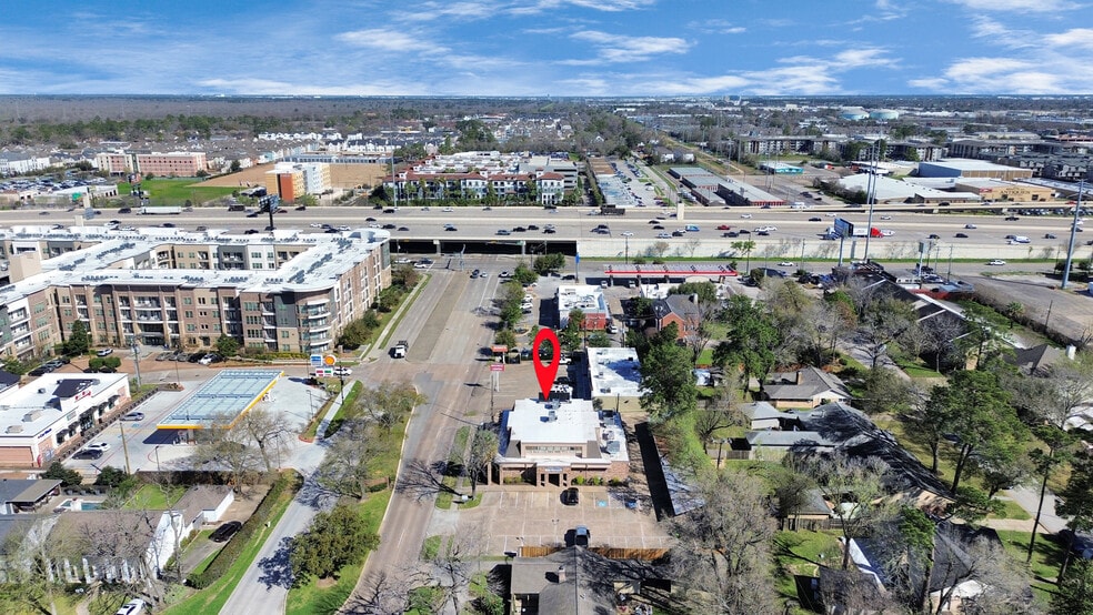 926 N Wilcrest Dr, Houston, TX for sale - Aerial - Image 2 of 20