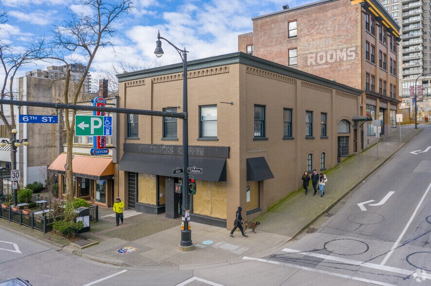 601 Columbia St, New Westminster, BC for sale - Building Photo - Image 2 of 3