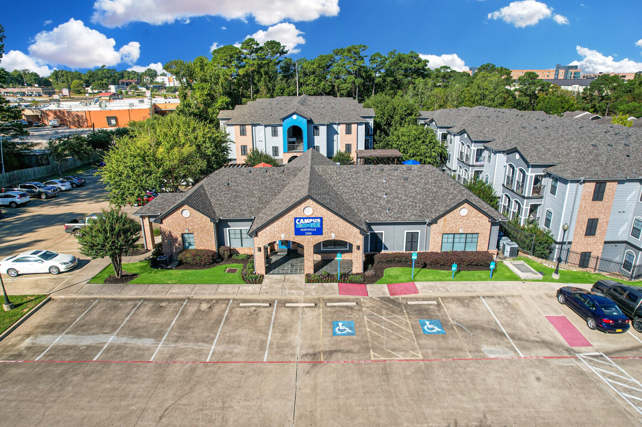 Multifamily in Huntsville, TX for sale Building Photo- Image 1 of 1
