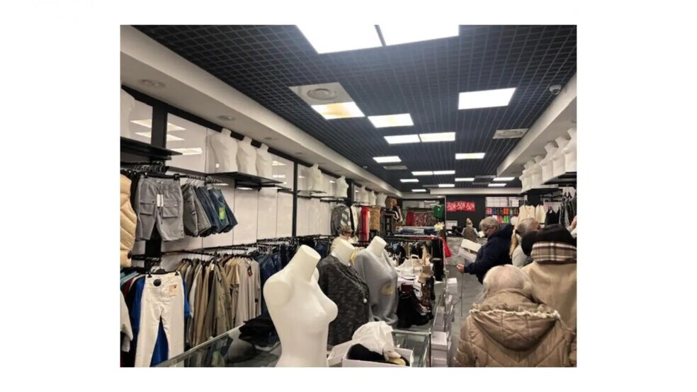 10 Boulevard Solidarité, Metz for lease - Interior Photo - Image 3 of 7