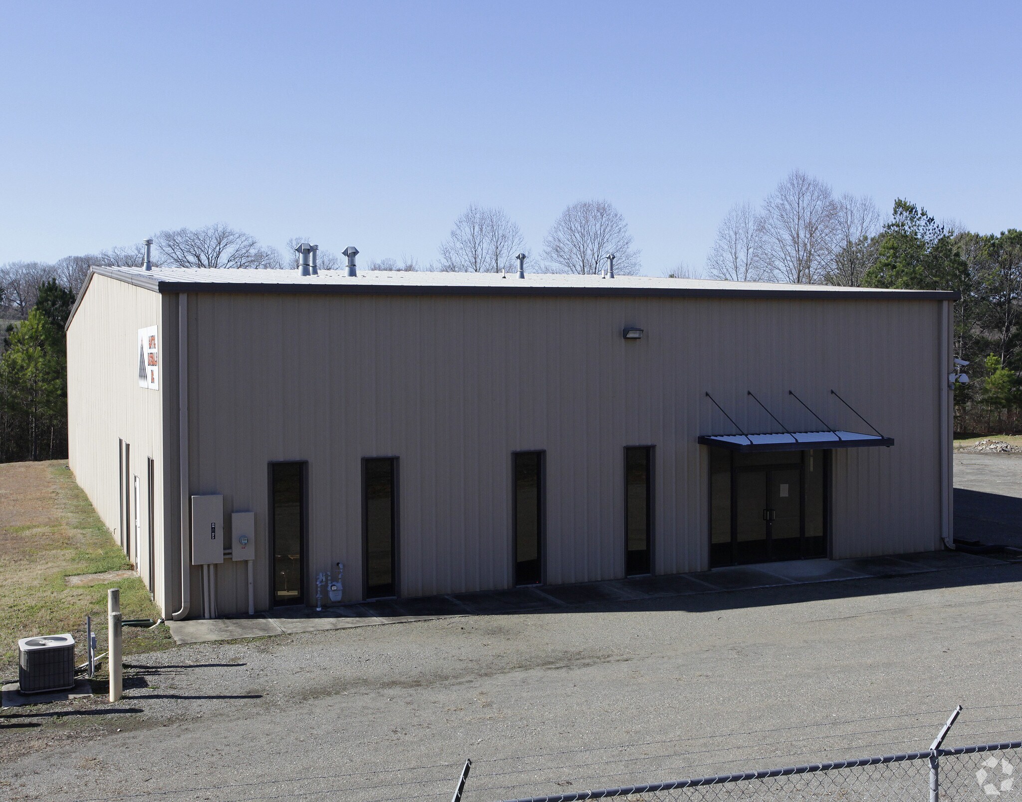 92 Don Westbrook Ave N, Jasper, GA for sale Primary Photo- Image 1 of 1