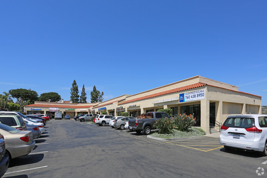 6992-6994 El Camino Real, Carlsbad, CA for lease - Primary Photo - Image 2 of 8