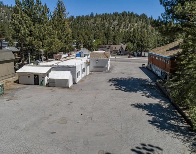 3221 Main St, Mammoth Lakes, CA for sale - Building Photo - Image 3 of 41