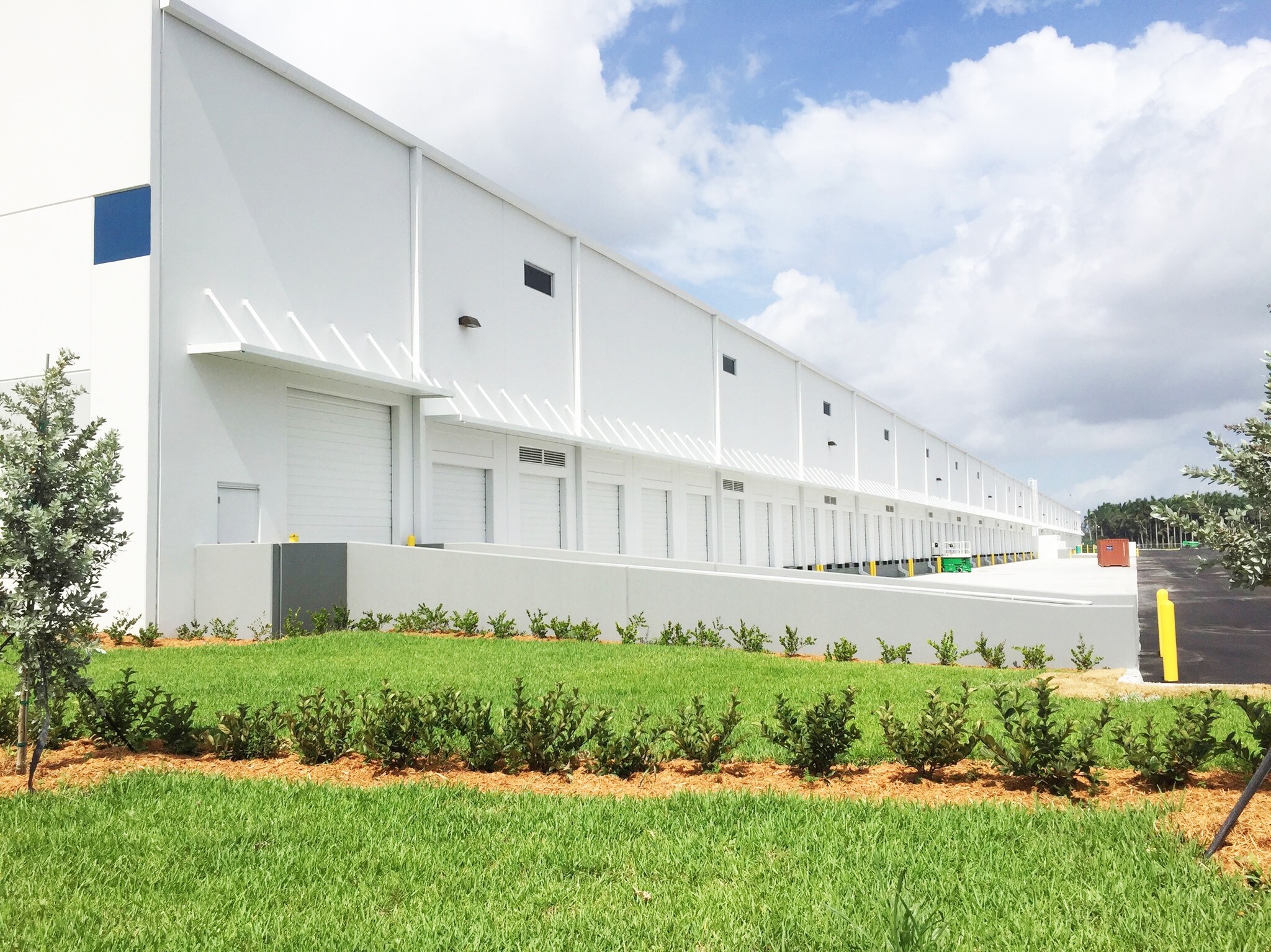 10901-11181 NW 146th St, Hialeah Gardens, FL for sale Building Photo- Image 1 of 1