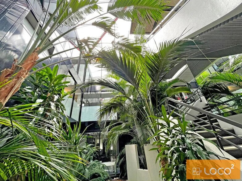 Office in Toulouse for lease - Building Photo - Image 3 of 13