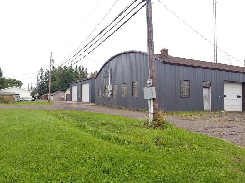 4001 E 2nd St, Superior, WI for sale - Building Photo - Image 1 of 11