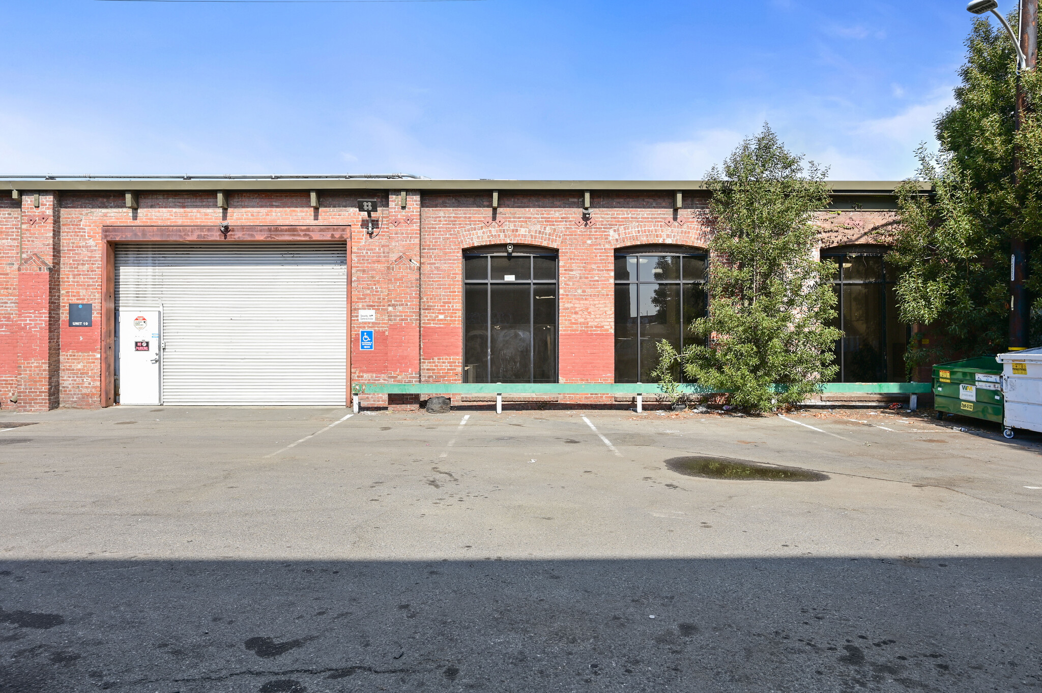 1035-1045 22nd Ave, Oakland, CA for lease Building Photo- Image 1 of 14