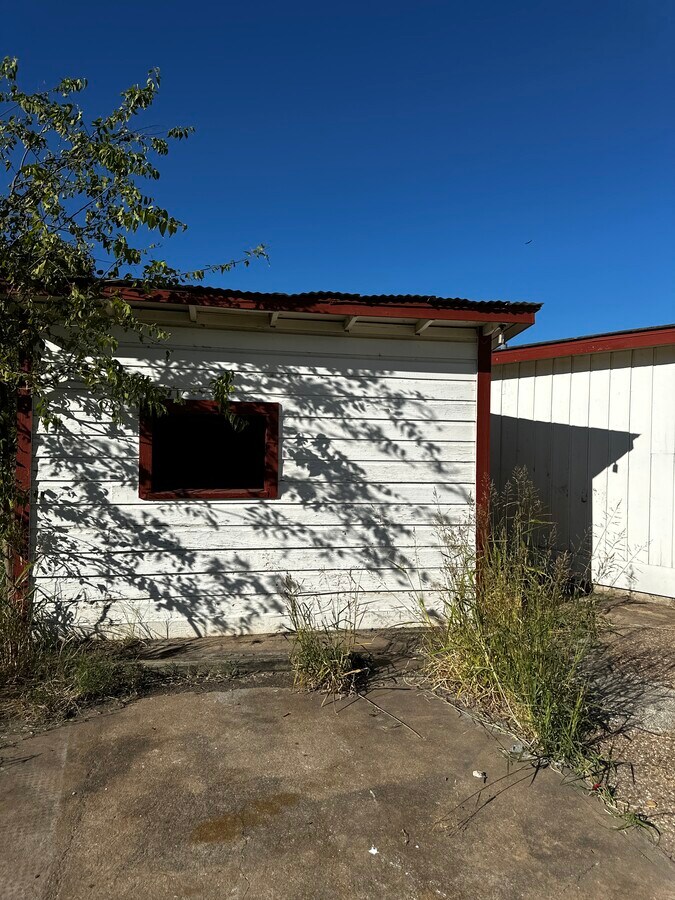 View Photo