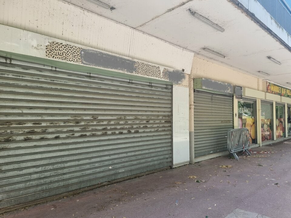 Retail in Fontenay-aux-Roses for lease Building Photo- Image 1 of 13