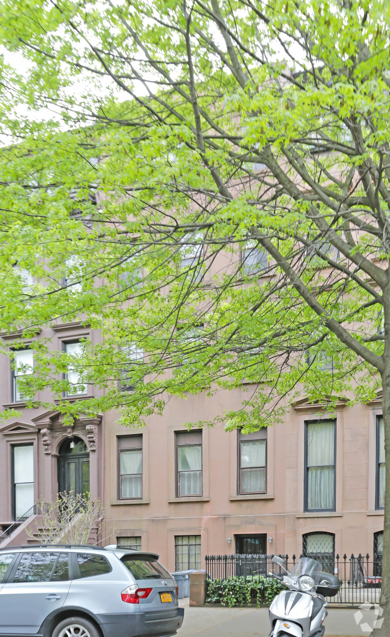 336 Clinton Ave, Brooklyn, NY for sale Primary Photo- Image 1 of 1