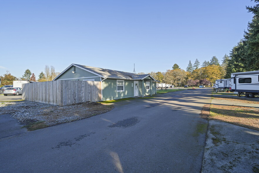 3310 Harrison Ave, Centralia, WA for sale - Building Photo - Image 3 of 53