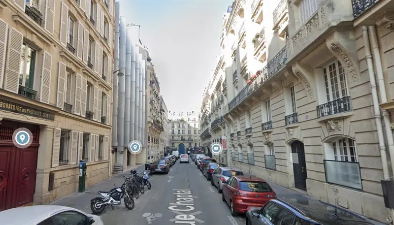 Retail in Paris for sale Building Photo- Image 1 of 4