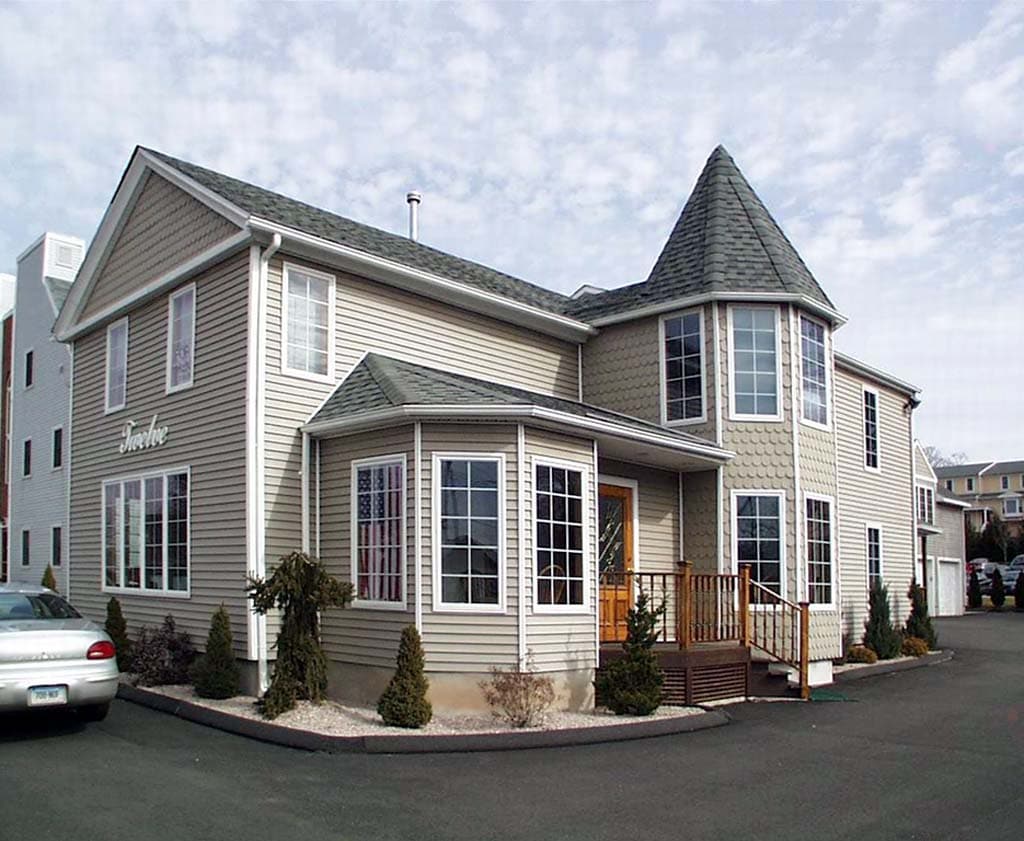 12 Washington Ave, North Haven, CT for lease Primary Photo- Image 1 of 2