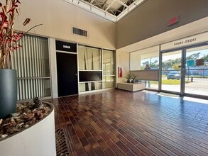 14003-14019 N Dale Mabry Hwy, Tampa, FL for lease Building Photo- Image 2 of 10